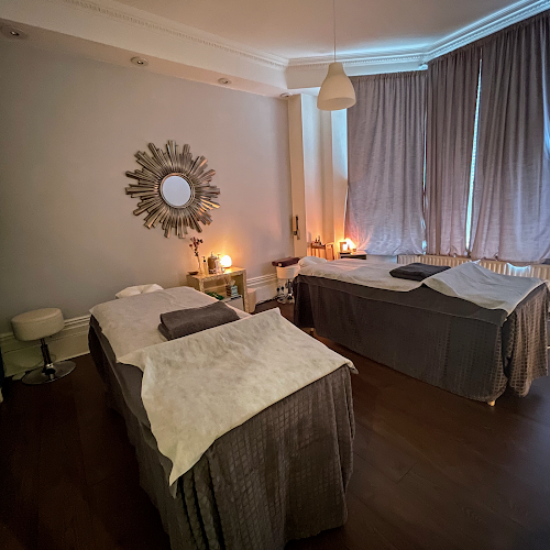 Reviews of Revive Massage Studios in London - Massage therapist
