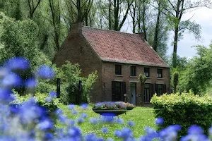 Van Gogh House image