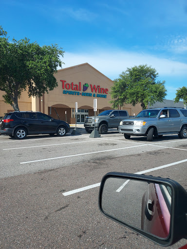 Wine Store «Total Wine & More», reviews and photos, 11211 Causeway Blvd, Brandon, FL 33511, USA