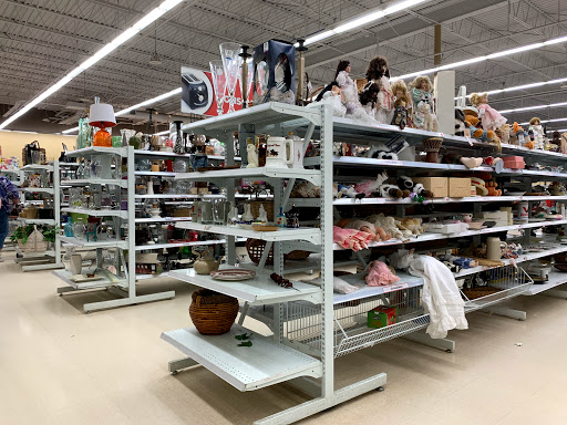 Thrift Store «Savers», reviews and photos, 15892 Clayton Rd, Ellisville, MO 63011, USA