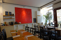 Atmosphère du Restaurant vietnamien Chez Y-Lan à Paris - n°2
