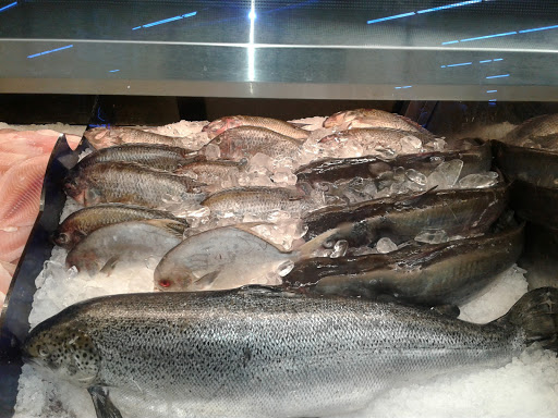 Grocery Store «Superior Grocers», reviews and photos, 11202 Crenshaw Blvd, Inglewood, CA 90303, USA