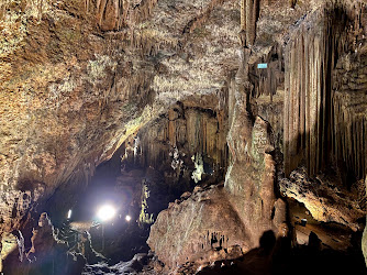 Astim Mağarasi