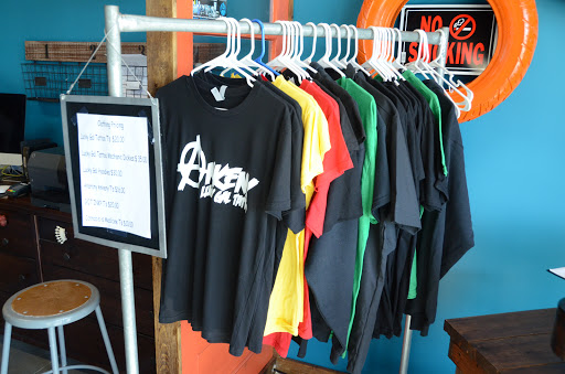 Tattoo Shop «Lucky Gal Tattoo & Piercing», reviews and photos, 1550 N Ankeny Blvd #102, Ankeny, IA 50023, USA