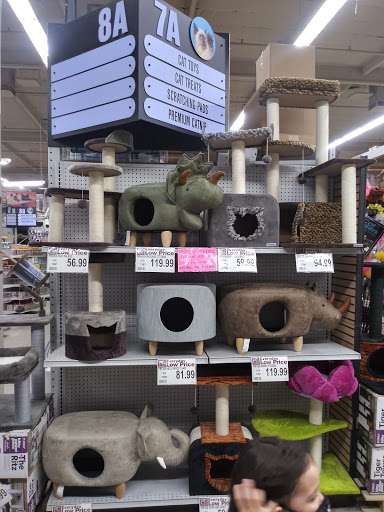 Pet Supply Store «Pet Club Santa Rosa», reviews and photos, 1935 Santa Rosa Ave, Santa Rosa, CA 95407, USA