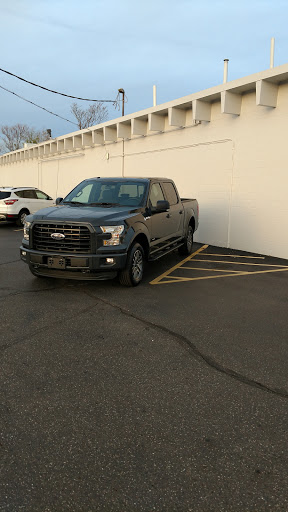Used Car Dealer «Klaben Ford Lincoln», reviews and photos, 1089 W Main St, Kent, OH 44240, USA