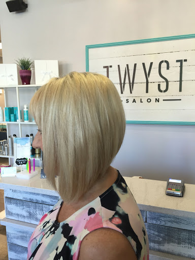 Hair Salon «Twyst Salon», reviews and photos, Twyst Salon, 16315 SW Barrows Rd #208, Beaverton, OR 97007, USA