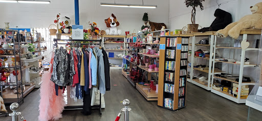 Thrift Store «St. Vincent de Paul Thrift Store», reviews and photos, 4009 S 56th St, Tacoma, WA 98409, USA