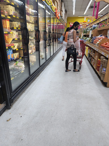 Indian Grocery Store «India Bazaar», reviews and photos, 35 S White Horse Pike, Stratford, NJ 08084, USA