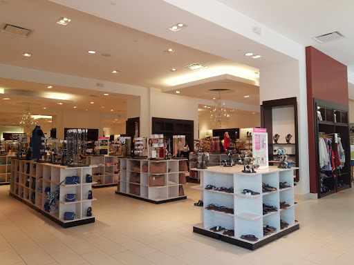 Charming Charlie, 1606 Village Market Boulevard Southeast #115, Leesburg, VA 20175, USA, 