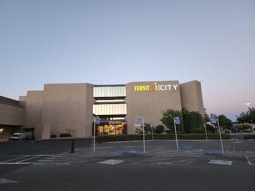 Shopping Mall «Vintage Faire Mall», reviews and photos, 3401 Dale Rd #483, Modesto, CA 95356, USA