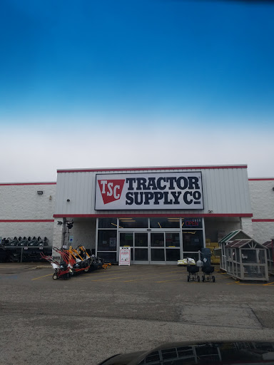 Tractor Supply Co., 1650 Denmark Rd, Union, MO 63084, USA, 