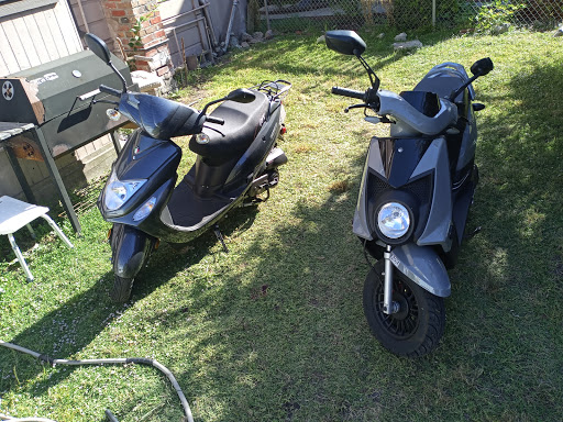 Motor Scooter Dealer «Scooter Importer», reviews and photos, 1825 Park St, Alameda, CA 94501, USA