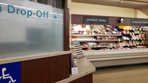 Grocery Store «Safeway», reviews and photos, 1455 NE Division St, Gresham, OR 97030, USA