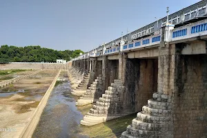 Poondi Lake image