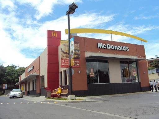 Mcdonalds 24 horas en Managua