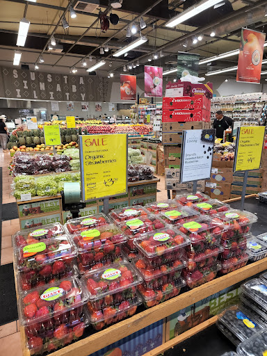 Grocery Store «Whole Foods Market», reviews and photos, 1050 Gayley Ave, Los Angeles, CA 90024, USA