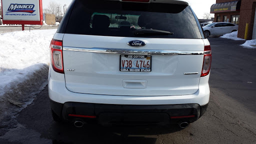 Auto Body Shop «Maaco Collision Repair & Auto Painting», reviews and photos, 252 Commonwealth Dr, Carol Stream, IL 60188, USA