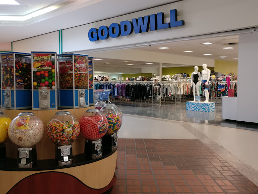 Goodwill, 4190 E Court St, Burton, MI 48509, USA, 