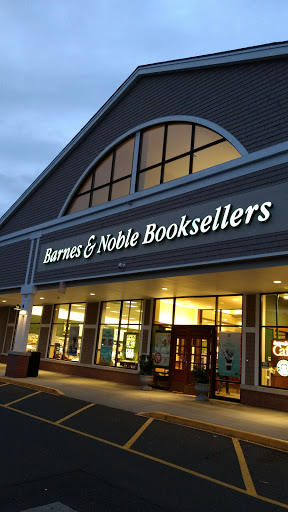 Book Store «Barnes & Noble», reviews and photos, 1076 Post Rd E, Westport, CT 06880, USA