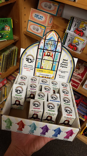 Book Store «Half Price Books», reviews and photos, 4250 E Towne Blvd, Madison, WI 53704, USA