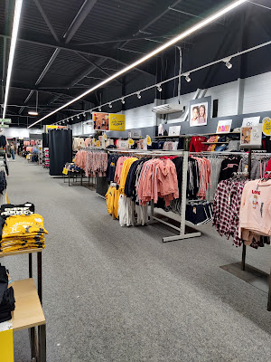 Magasin DistriCenter Albert à Albert