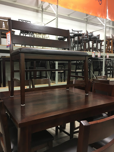 Furniture Store «Weekends Only Furniture & Mattress», reviews and photos, 8315 Center Run Dr, Indianapolis, IN 46250, USA