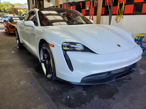 Car Wash «The Finish Line Car Wash», reviews and photos, 2900 Bee Cave Rd, Austin, TX 78746, USA