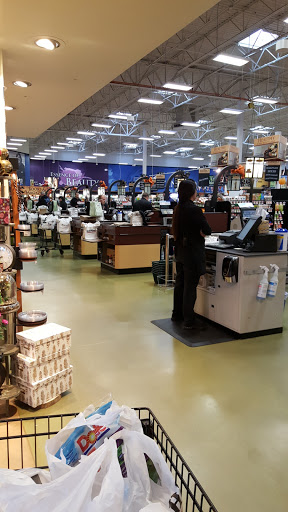 Grocery Store «Harmons Grocery», reviews and photos, 200 Station Pkwy, Farmington, UT 84025, USA