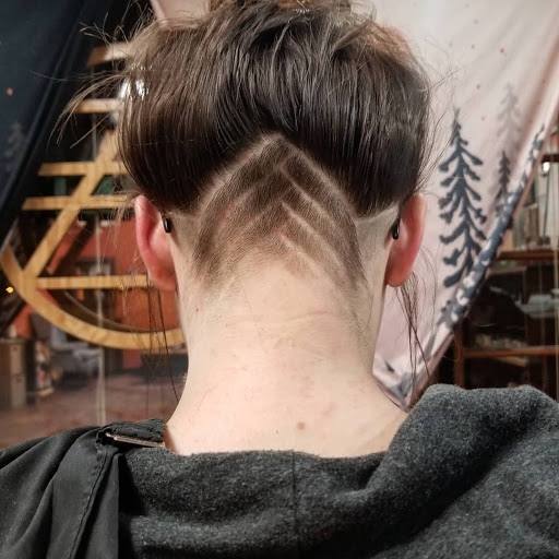 Barber Shop «Traunik Barbershop», reviews and photos, 4022 N Wilson Dr, Shorewood, WI 53211, USA