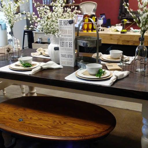 General Store «The Attic Finds», reviews and photos, 8829 Dixie Hwy, Ira Township, MI 48023, USA