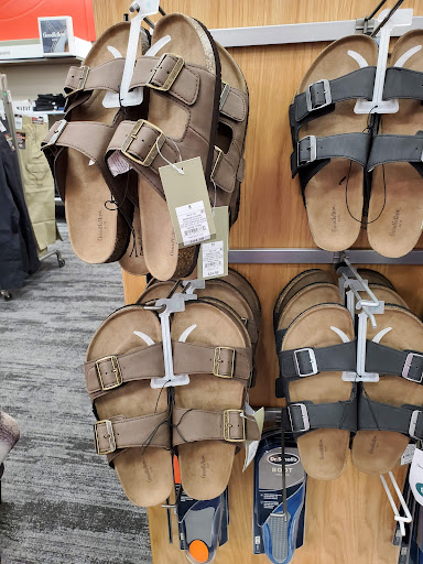 Department Store «Target», reviews and photos, 17213 Cole Rd, Hagerstown, MD 21740, USA