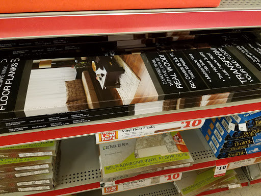 FAMILY DOLLAR, 602 Palms Ave, Ishpeming, MI 49849, USA, 