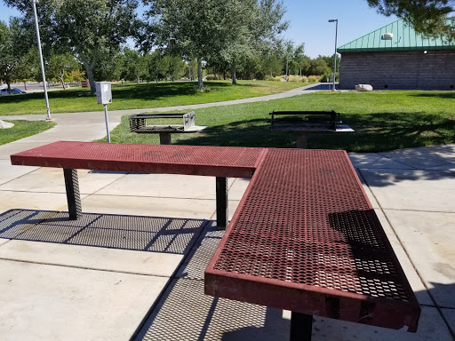 Park «Mountain Crest Park», reviews and photos, 4701 N Durango Dr, Las Vegas, NV 89129, USA