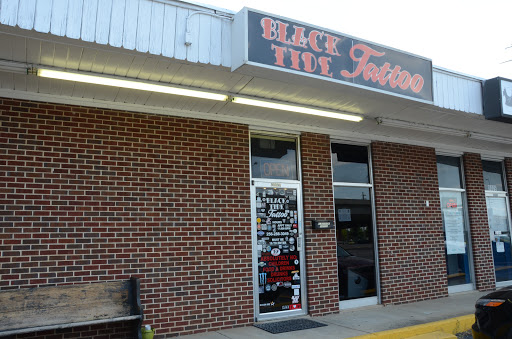 Explore foo dog tattoo ideas, creative tattoo ideas in Huntsville, available at Blacktide Tattoo Co.