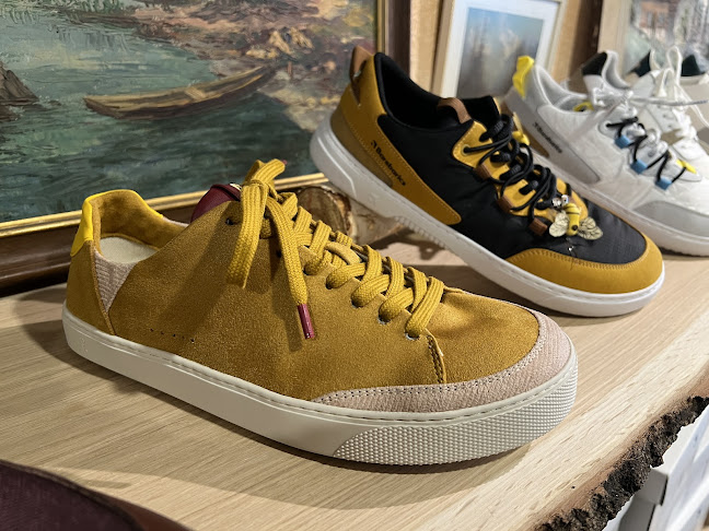 PediPower Barefoot Shoe Shop - Schuhgeschäft