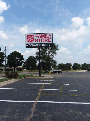Thrift Store «Salvation Army Family Store & Donation Center of Portage», reviews and photos, 5117 Portage Rd, Portage, MI 49002, USA