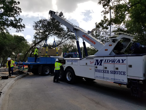 Towing Service «Midway Wrecker Service», reviews and photos, 2630 Junction Hwy, Kerrville, TX 78028, USA