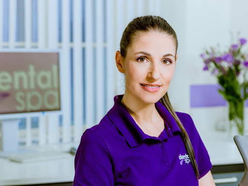 Dentist Dr. Daniela Skiba