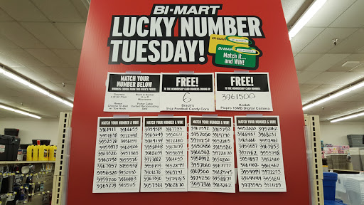 Department Store «Bi-Mart», reviews and photos, 2680 S Santiam Hwy, Lebanon, OR 97355, USA