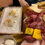 Photo n°2 de l'avis de Giorgia.o fait le 29/09/2023 à 14:05 sur le  Osteria Mastro Titta - Fraschetta Ariccia - Porchetta di Ariccia igp à Ariccia