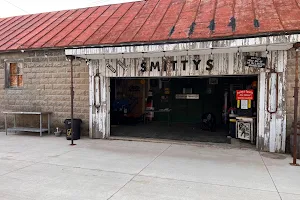 Smitty's Tavern image