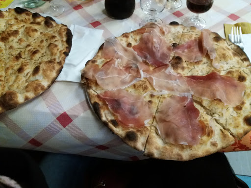 Pizzeria Ristorante Caravelle in SantEgidio alla Vibrata, Provincia di Teramo