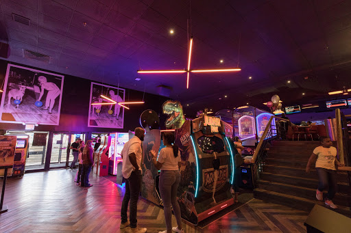 Bowling Alley «Bowlero Wallington», reviews and photos, 299 Paterson Ave, Wallington, NJ 07057, USA