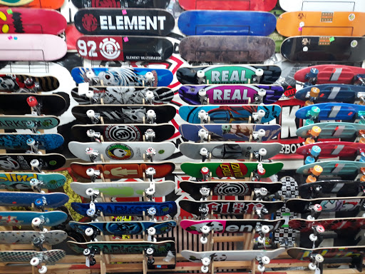 Bicycle Store «ADT Bike & Skate Shop (Arc De Triomphe Inc)», reviews and photos, 114-01 Jamaica Ave, Richmond Hill, NY 11418, USA