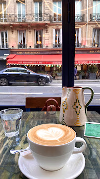 Cappuccino du Restaurant brunch Kozy Kanopé - All day Brunch & Coffee à Paris - n°8