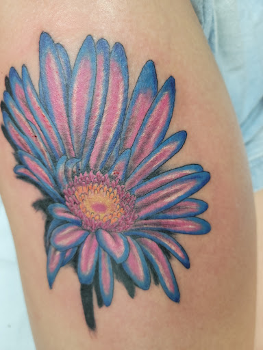 Tattoo Shop «Fishpig Ink», reviews and photos, 318 Woodward Ave, Muscle Shoals, AL 35661, USA