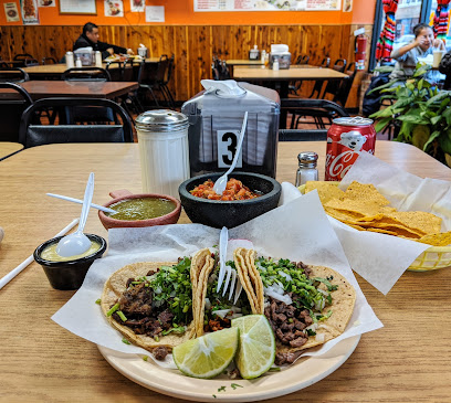 Taquería El Charro I - 6661 N Clark St, Chicago, IL 60626