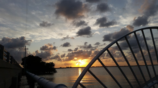 Car Dealer «Gator Chrysler Dodge Jeep», reviews and photos, 840 S Harbor City Blvd, Melbourne, FL 32901, USA