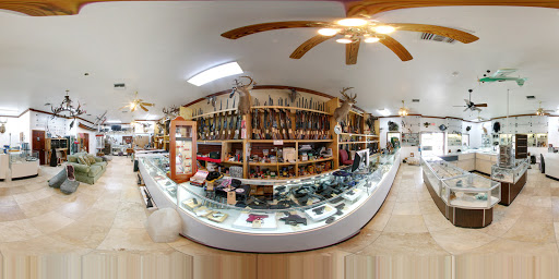 Gold Dealer «Stone Mountain Guns N Gold», reviews and photos, 1411 S Woodland Blvd, DeLand, FL 32720, USA